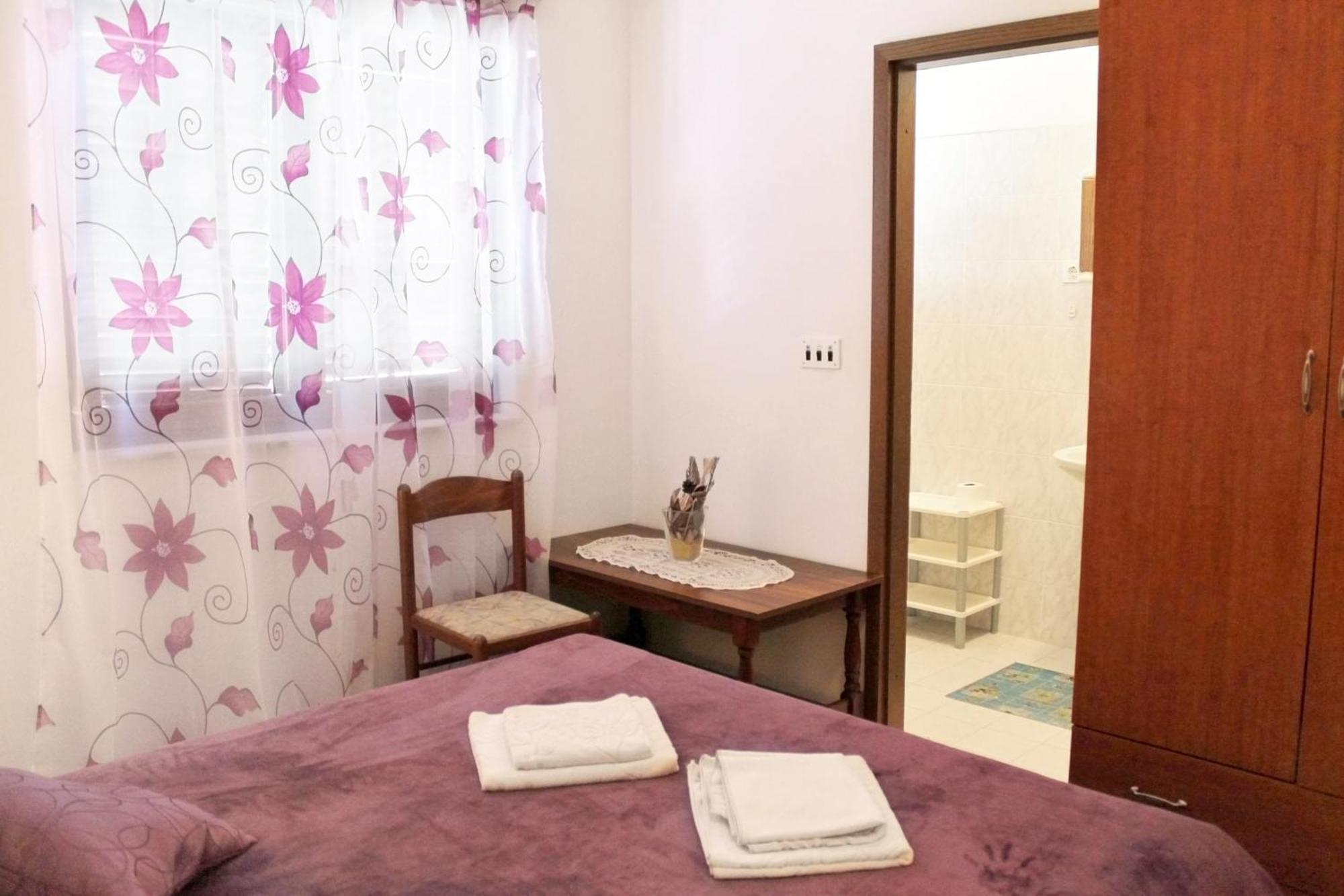 Apartments With A Parking Space Kastel Stafilic, Kastela - 5219 Quarto foto